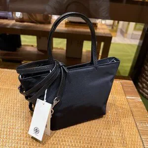 定番★Tory Burch Nylon Mini Tote 167913 軽量 m_6827fecc24b20bbb566734f8.jpeg